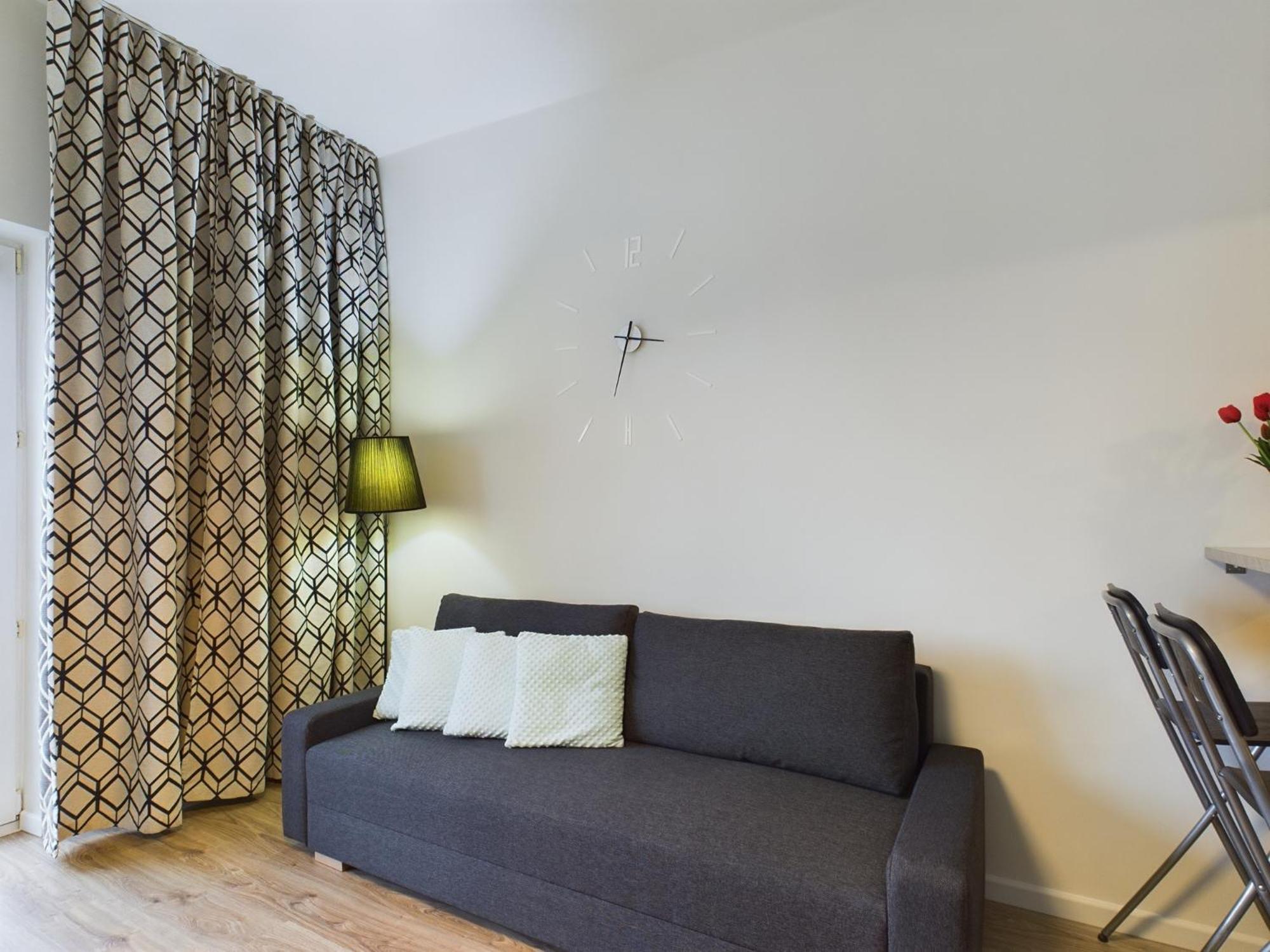 Aleja Jana Pawla II Studio For 4 Guests With Air-Conditioning Warsaw By Noclegi Renters Exterior foto